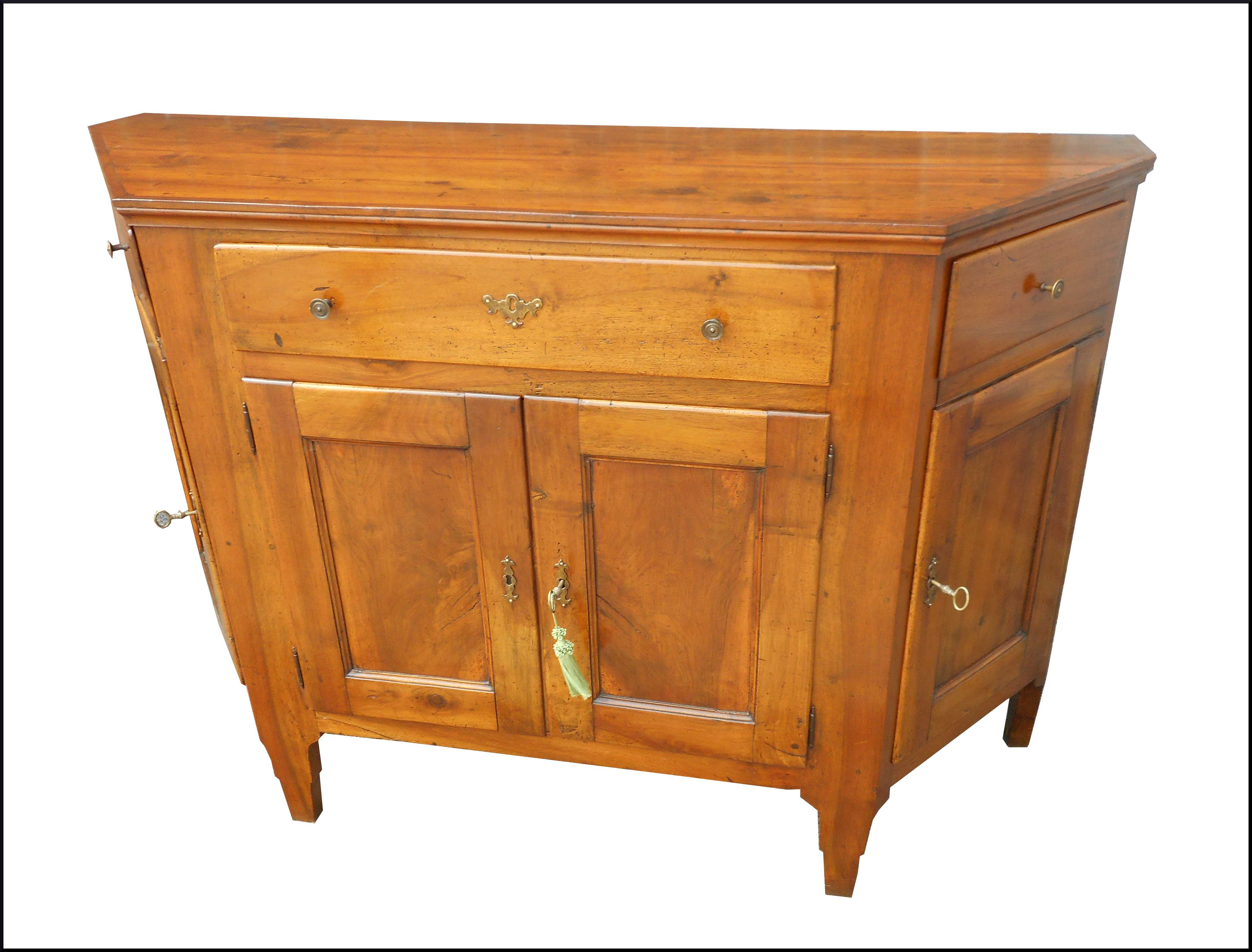 ANTICA CREDENZA VENETA SCANTONATA