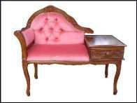Piccola poltroncina da ingresso con cassetto