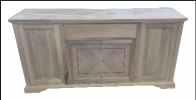 Credenza classica con ante filettate