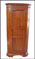Angoliera cantonale legno antico stile 700