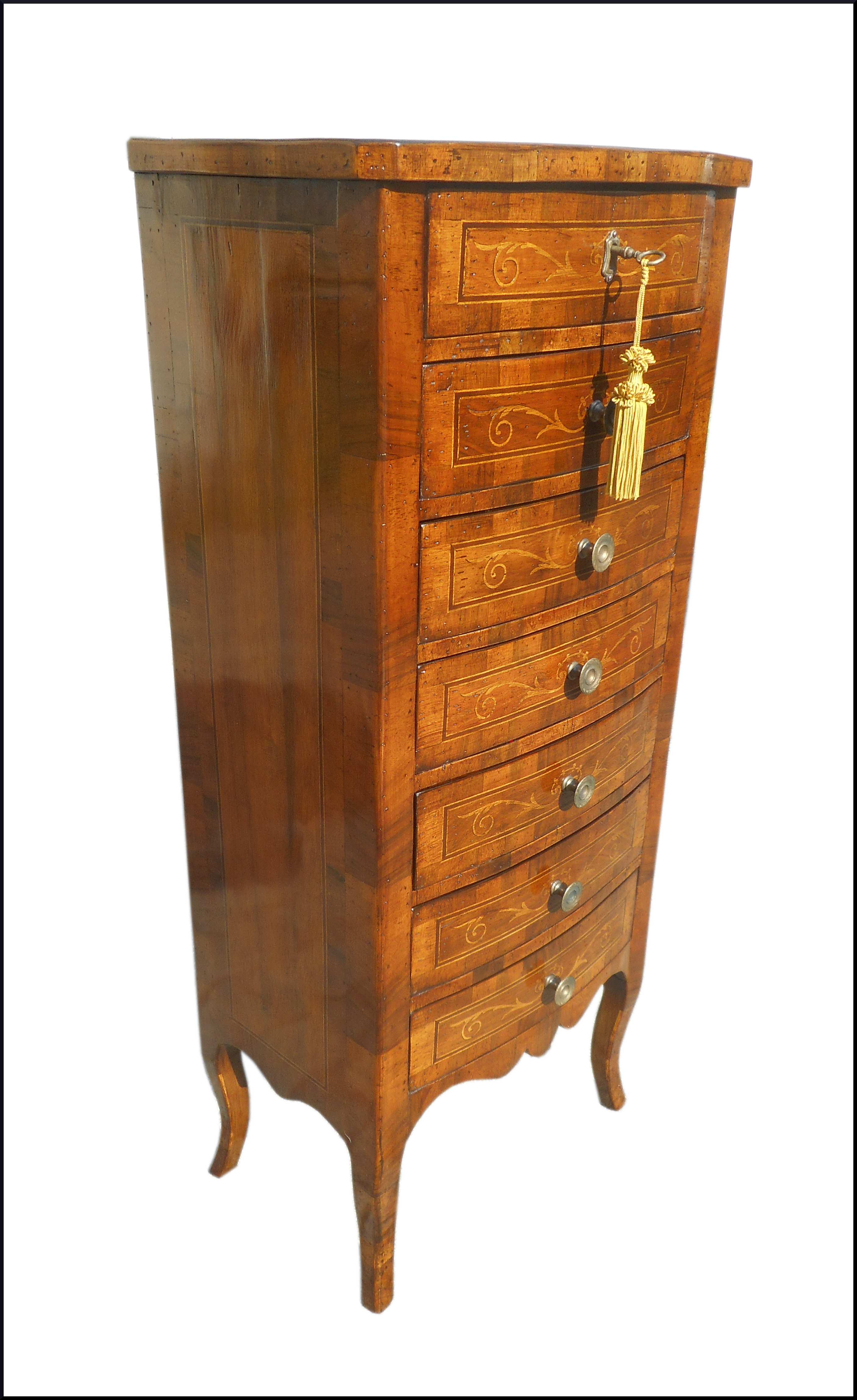 Settimino lastronato ed intarsiato a mano