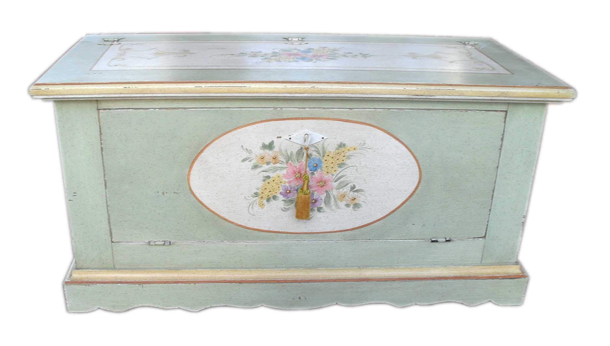 Cassapanca provenzale con antina a ribalta