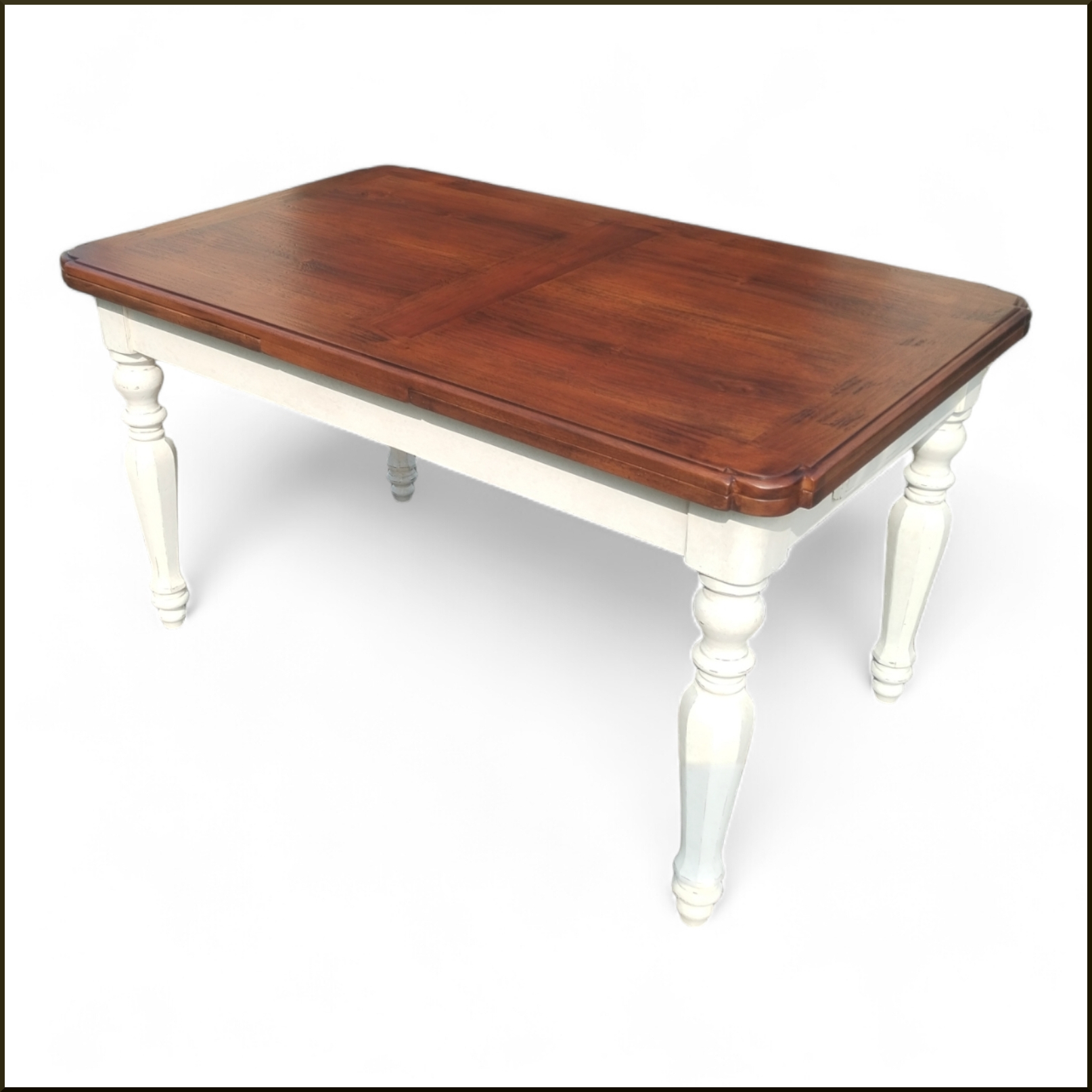 Tavolo provenzale allungabile con base laccata