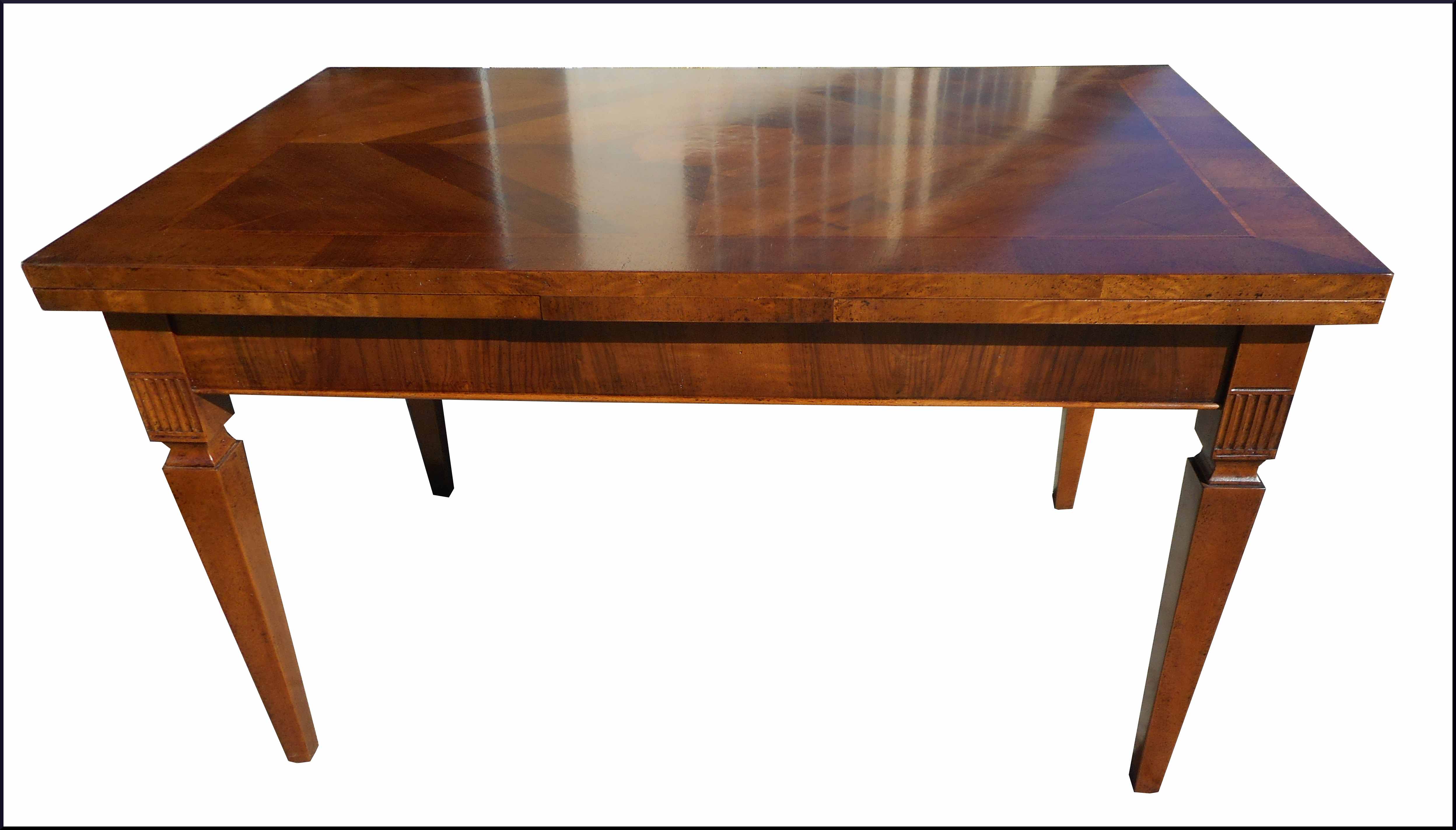 Tavolo rettangolare allungabile con intarsio